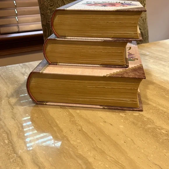 Fake Book Box, it looks like real books used for storage or decoration. - Picture 3 of 14